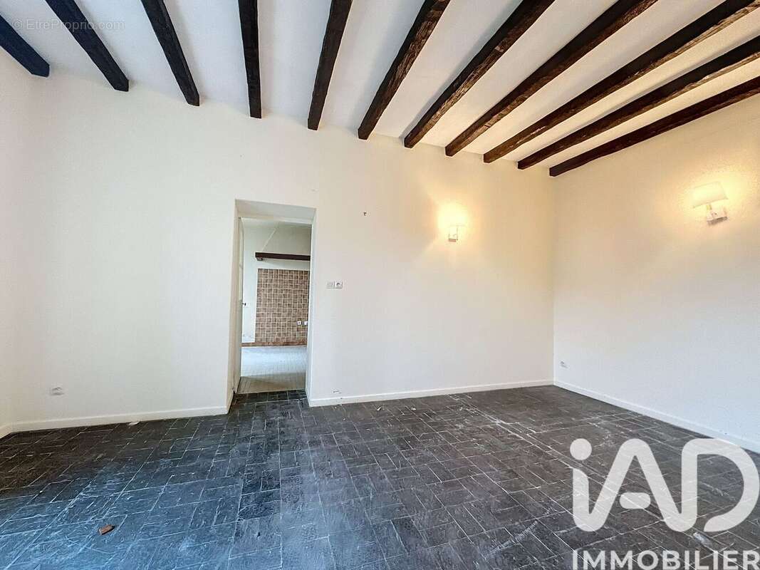 Maison 97 m² à Saint-Germain-Laxis  - photo 3