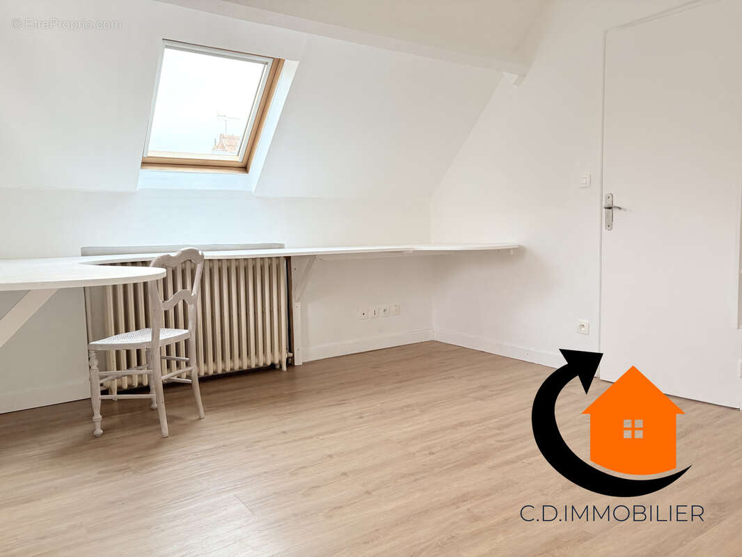 Maison 75 m² à Luce  - photo 8