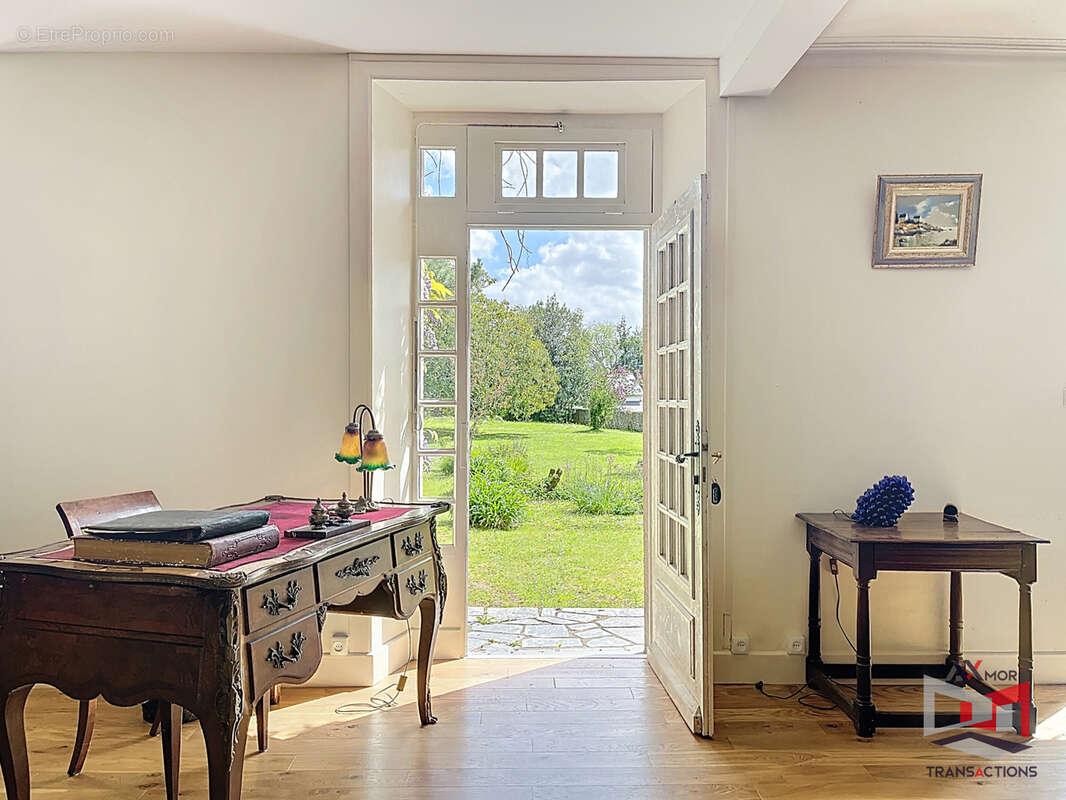 Maison à LEZARDRIEUX