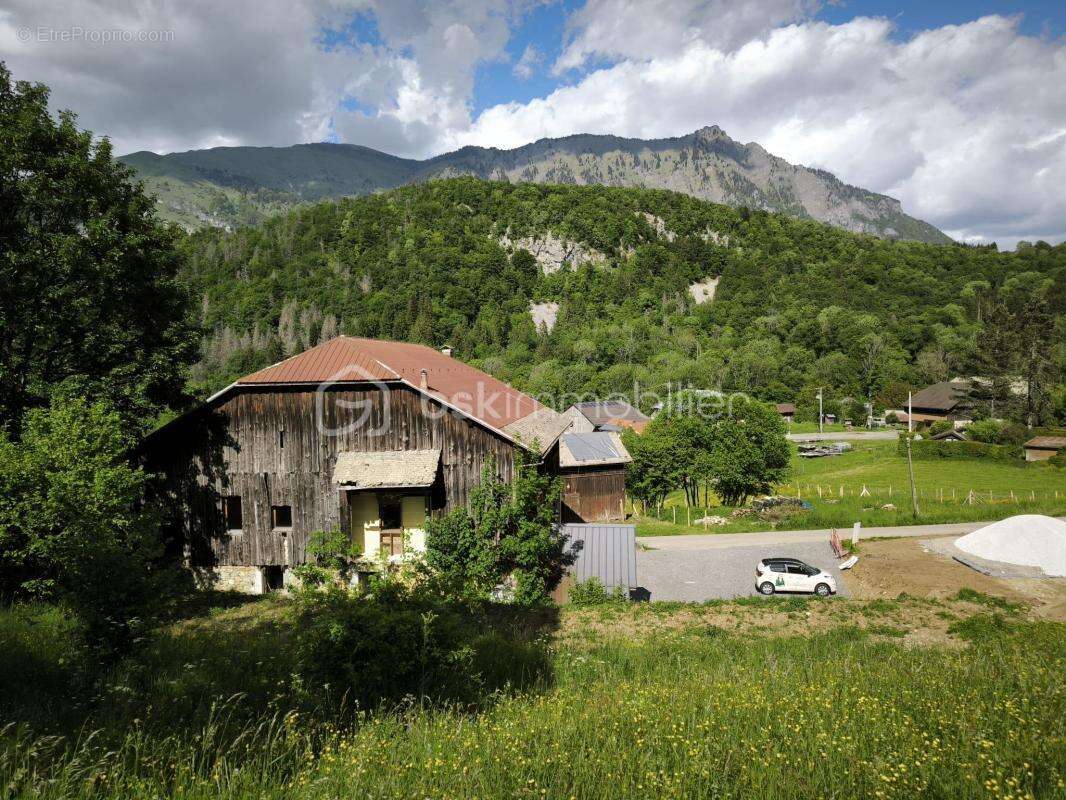 Appartement à MIEUSSY