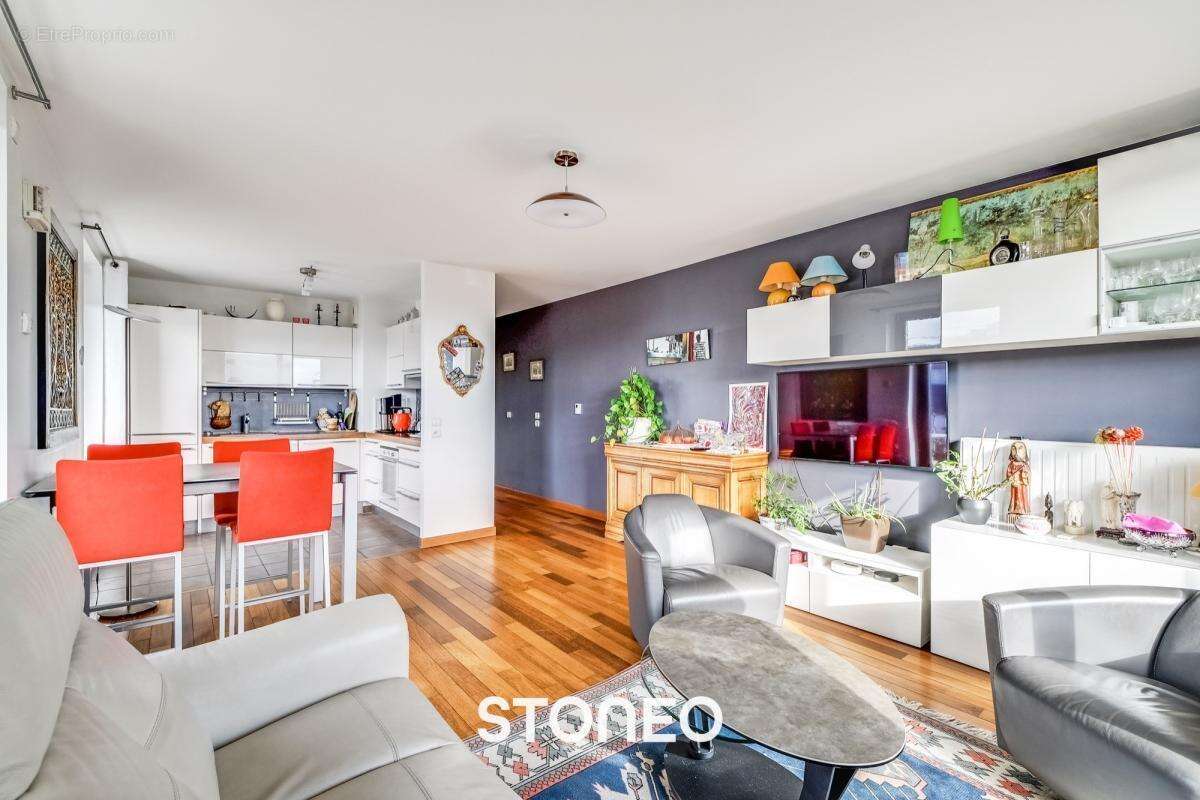 Appartement à PARIS-19E