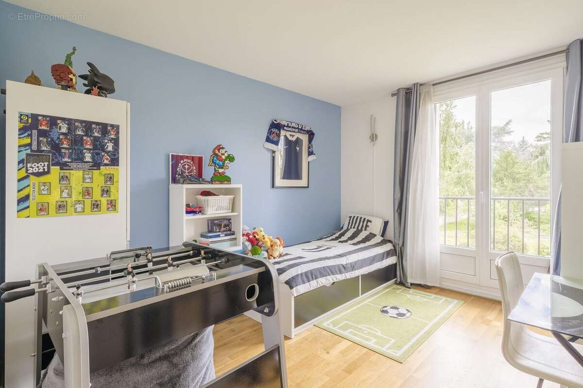 Appartement à SAINT-MAUR-DES-FOSSES