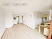 Appartement à FRESNES