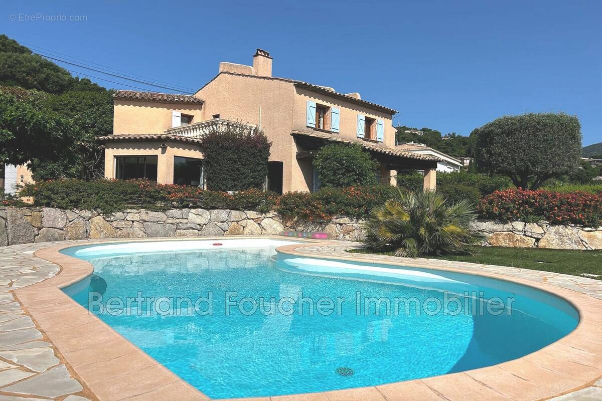 Maison à CAVALAIRE-SUR-MER