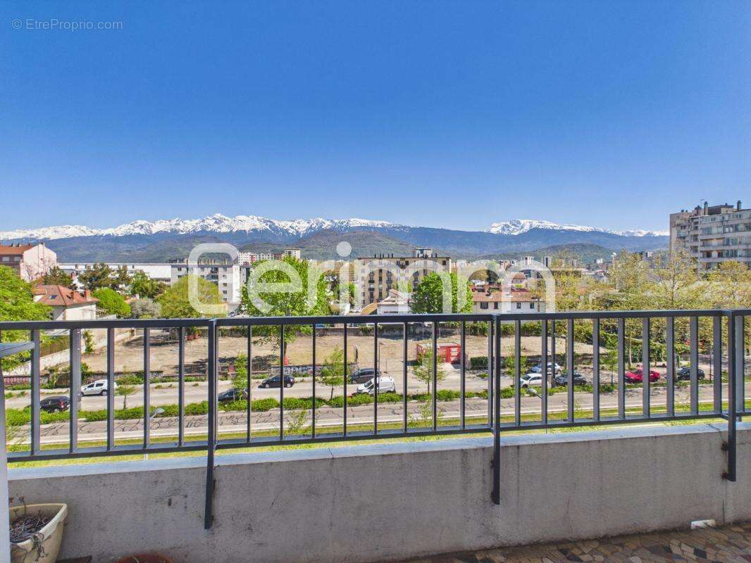Appartement à GRENOBLE
