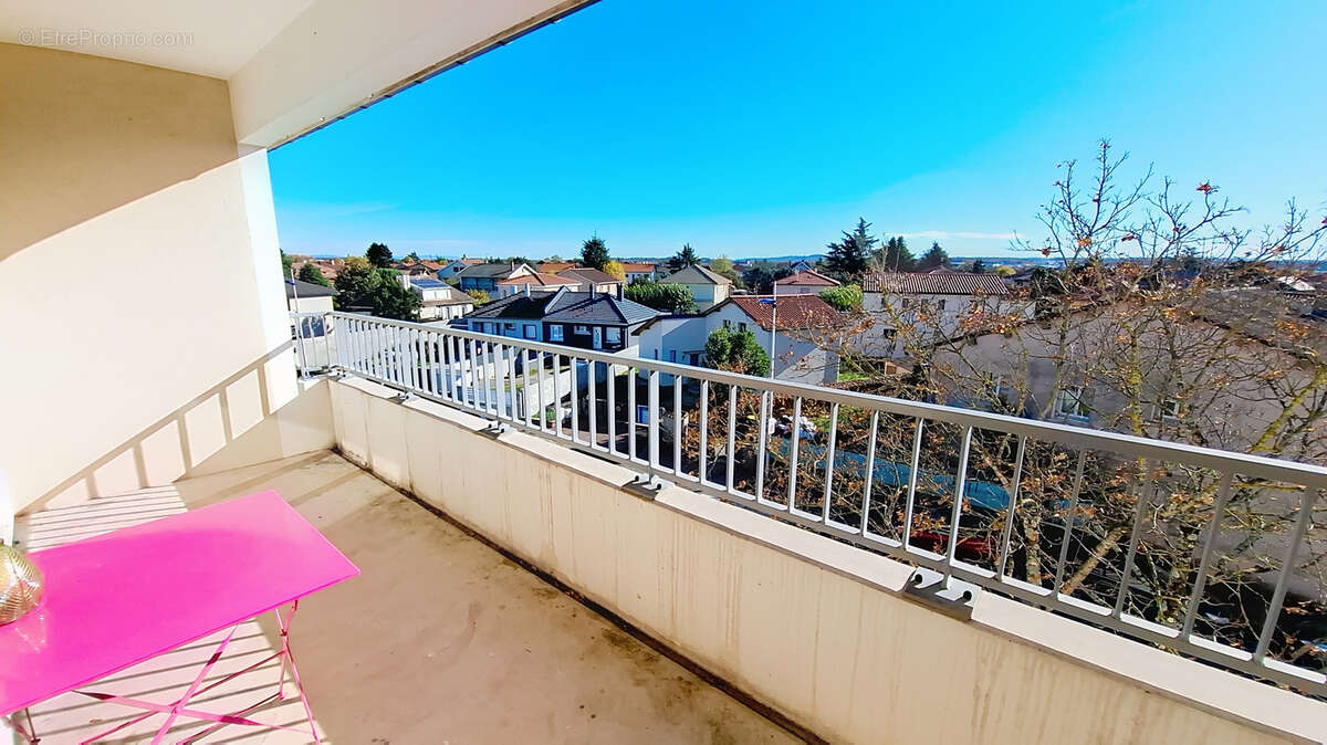 Appartement à CORBAS