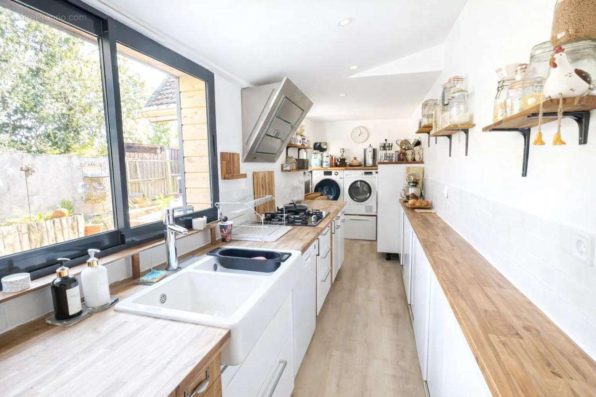 Maison à LA CHAPELLE-GAUTHIER