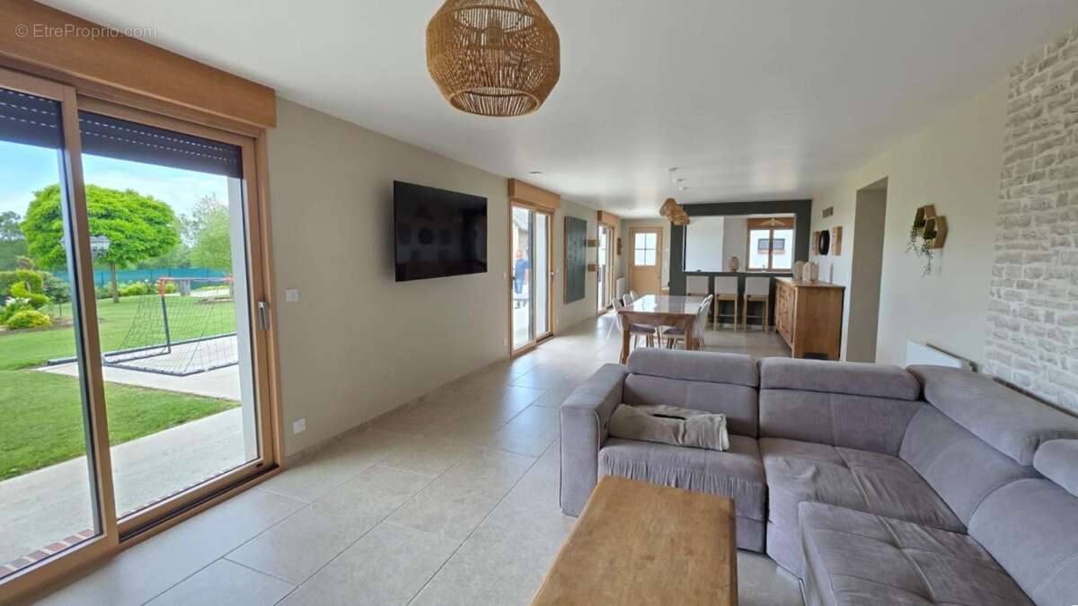 Maison Gournay En Bray 6 pièces 126 m2 - photo 2