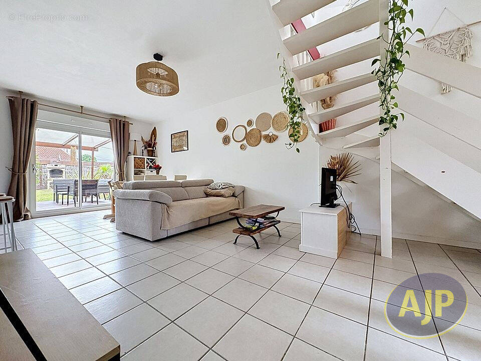 Maison à AUDENGE