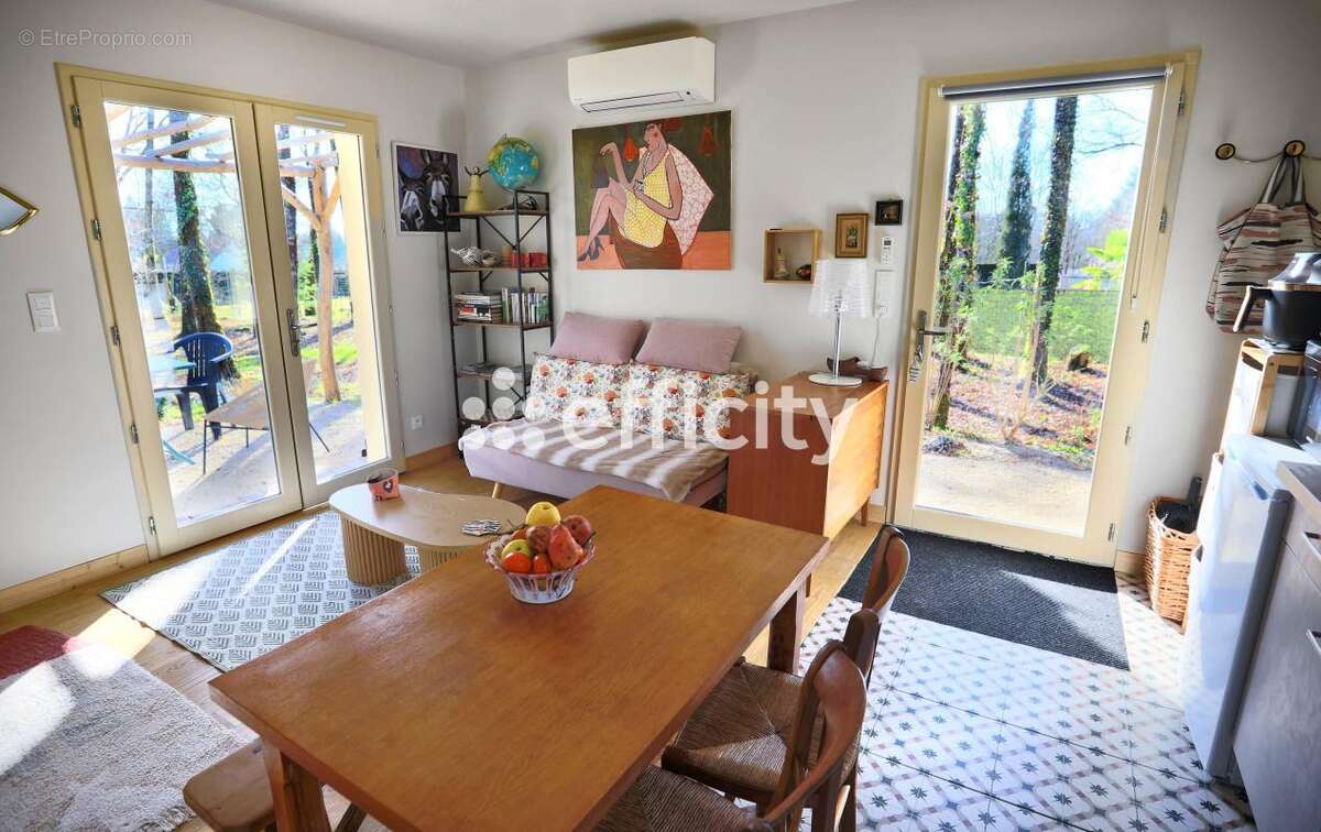 Maison à AUGIGNAC