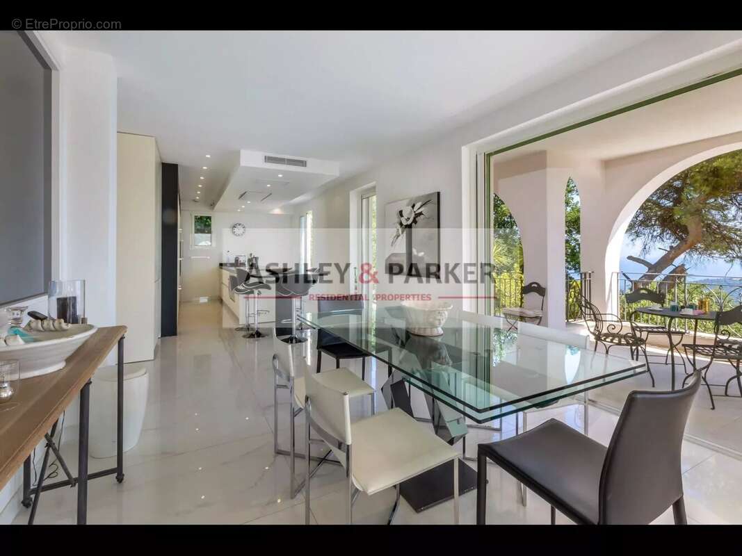 Maison à VILLEFRANCHE-SUR-MER