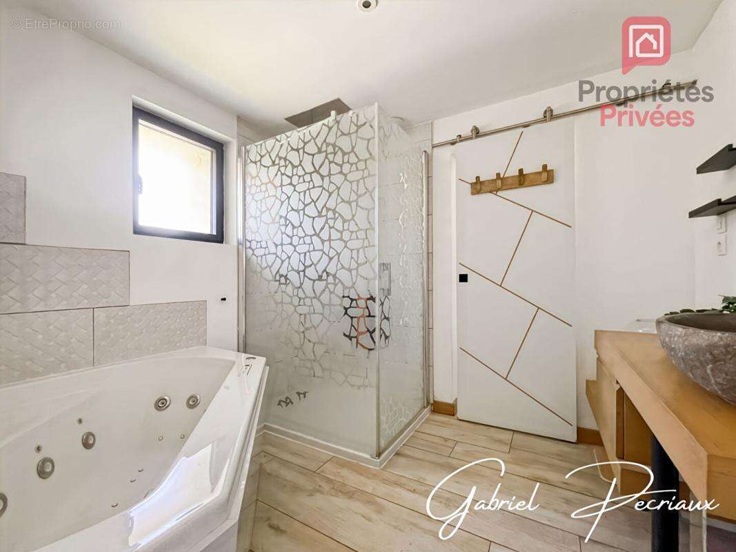 Maison Macey 8 pièce(s) 236 m2 - photo 11