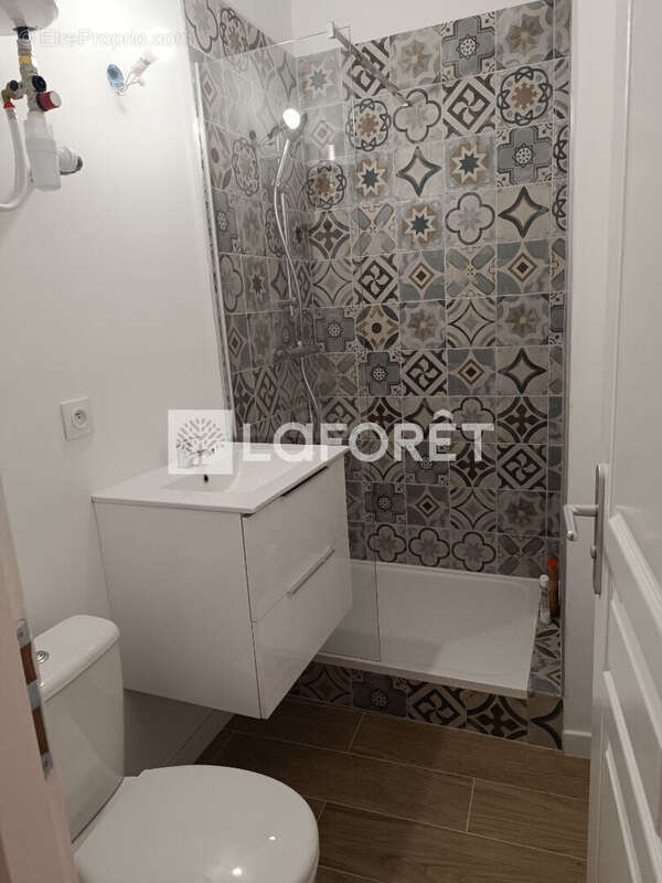 Appartement à CUERS