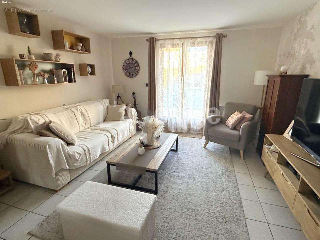 Maison à CLAYE-SOUILLY