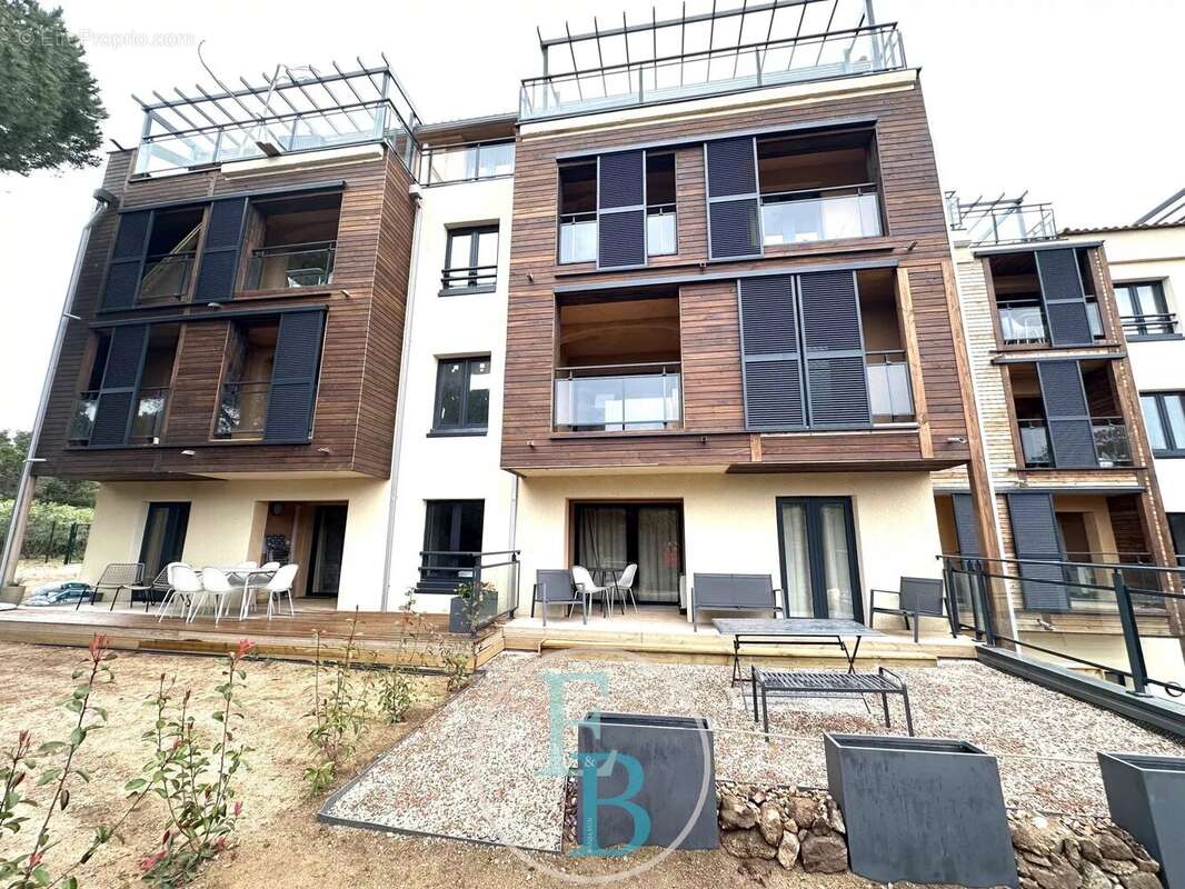 Appartement à PIANOTTOLI-CALDARELLO