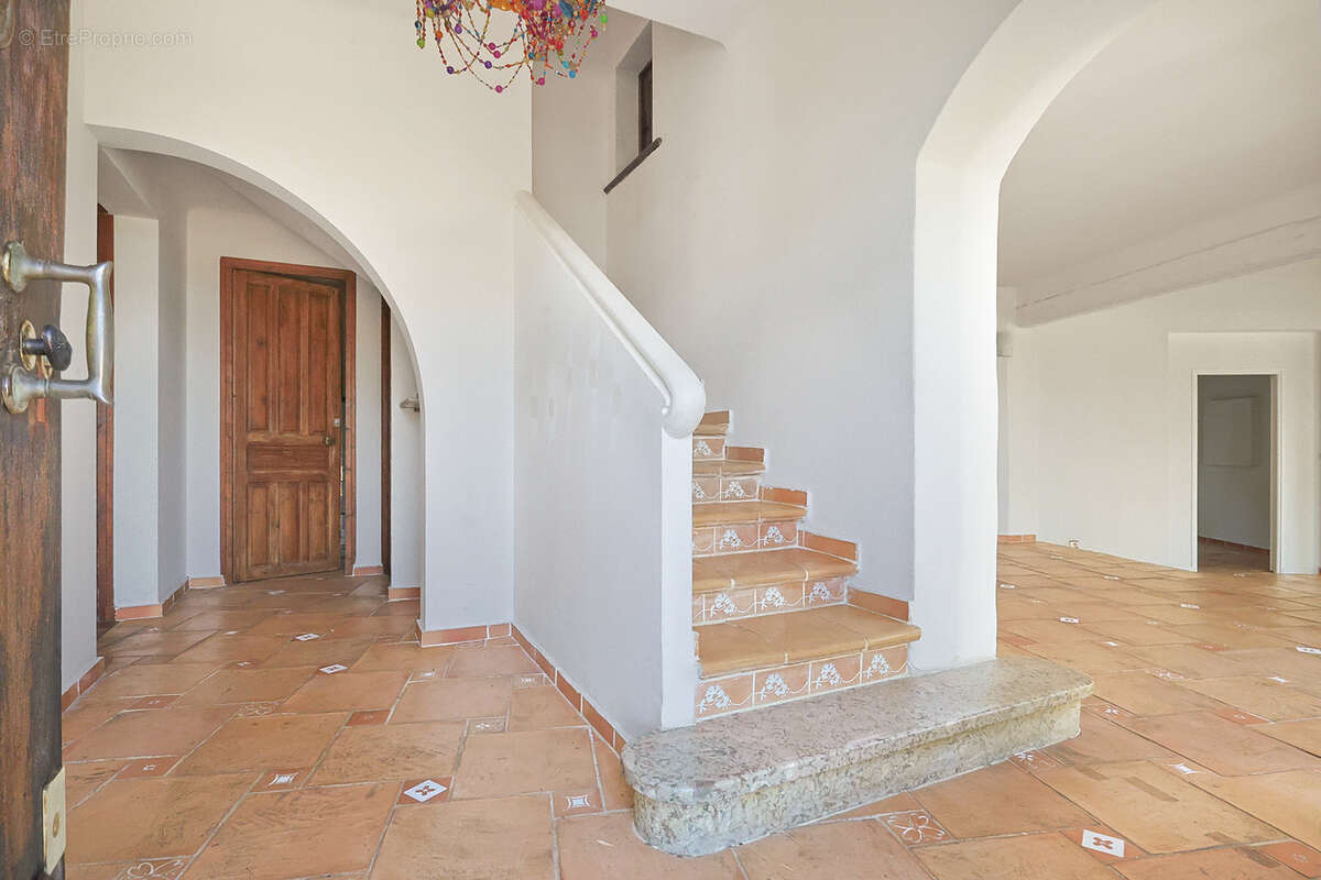 Maison à LA FARLEDE