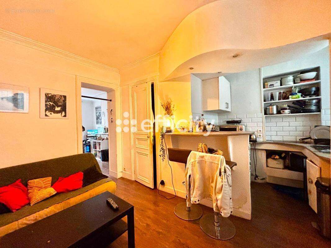Appartement à PARIS-9E