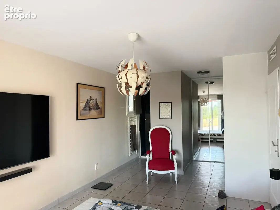 Maison avec piscine, vue exceptionnelle et terrain constructible - photo 14