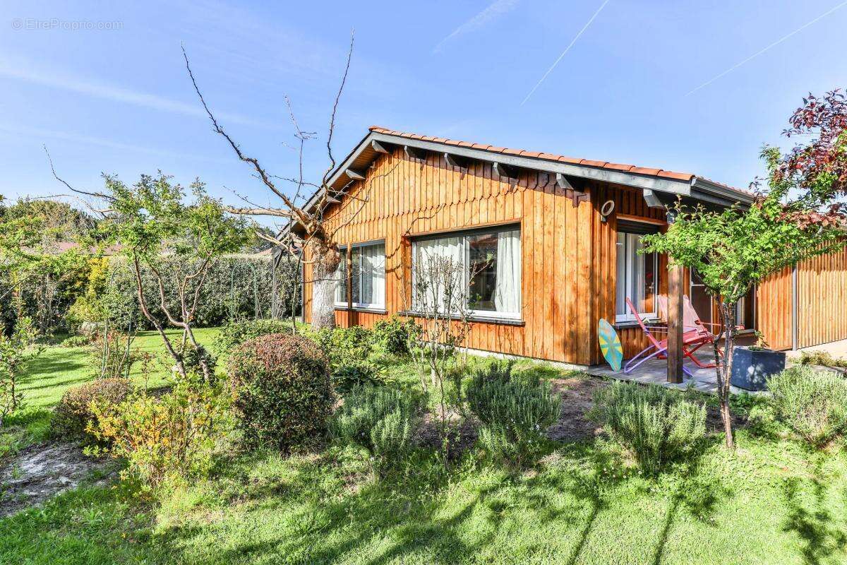 Maison à GUJAN-MESTRAS