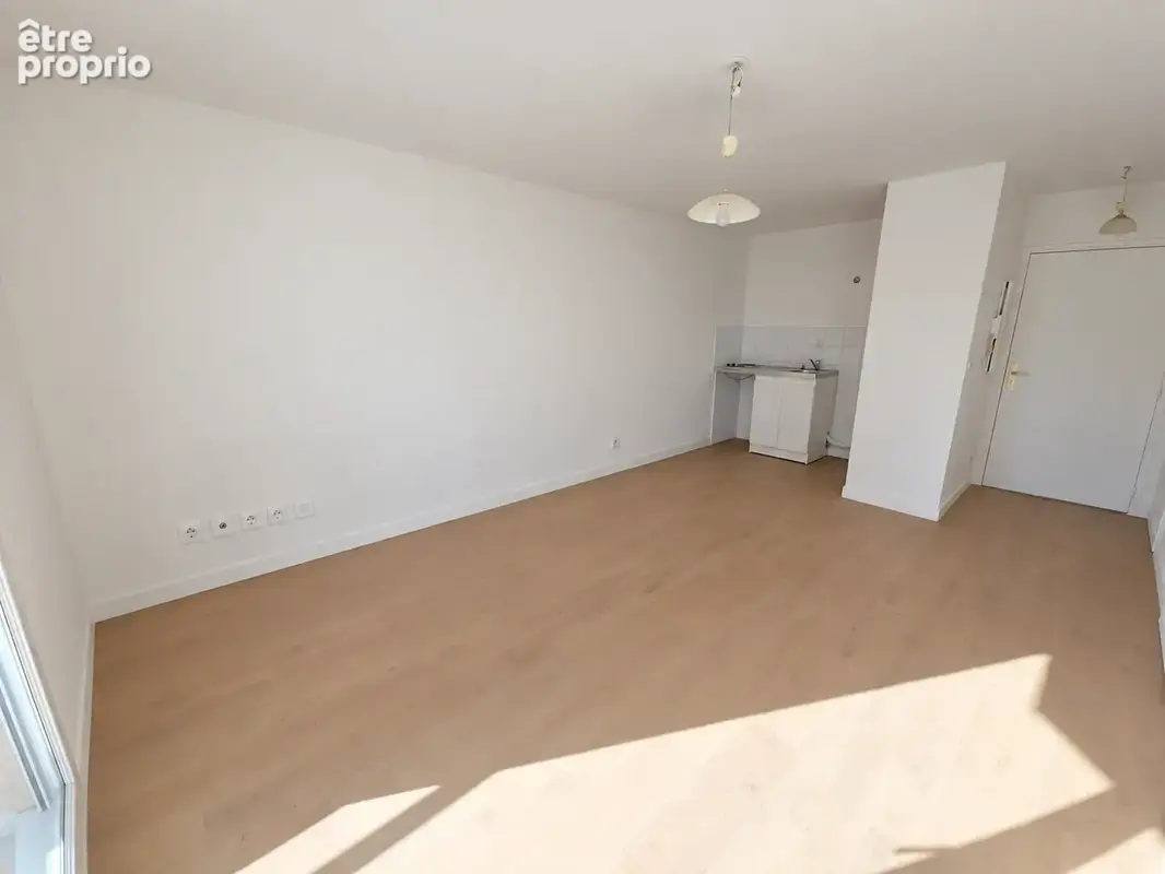T1 bis à Purpan avec balcon et parking - photo 1