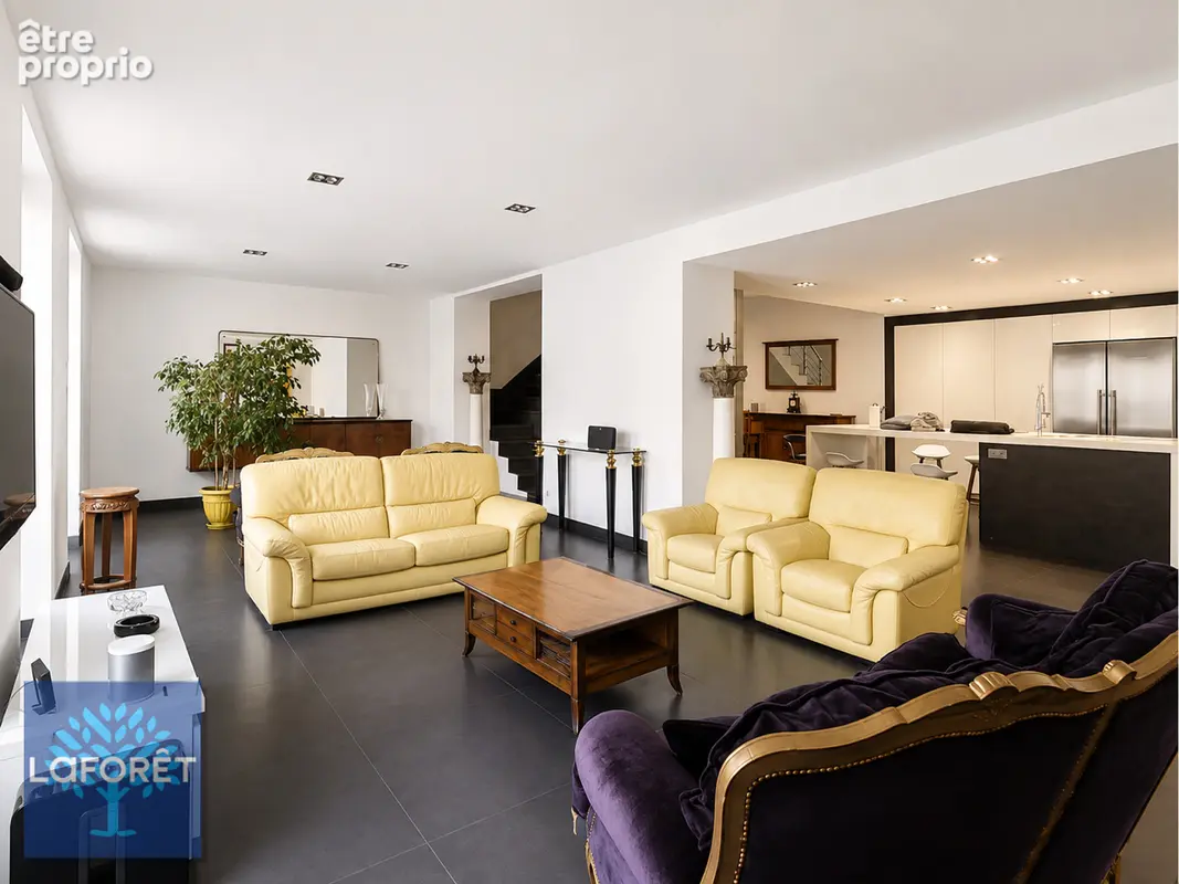 Magnifique maison de ville entièrement rénovée avec ascenseur ? Fort potentiel familial ou locatif - photo 2