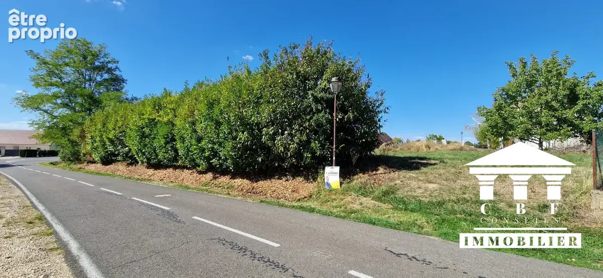 Photo Terrain à L'abergement-Sainte-Colombe au prix de 45 000€