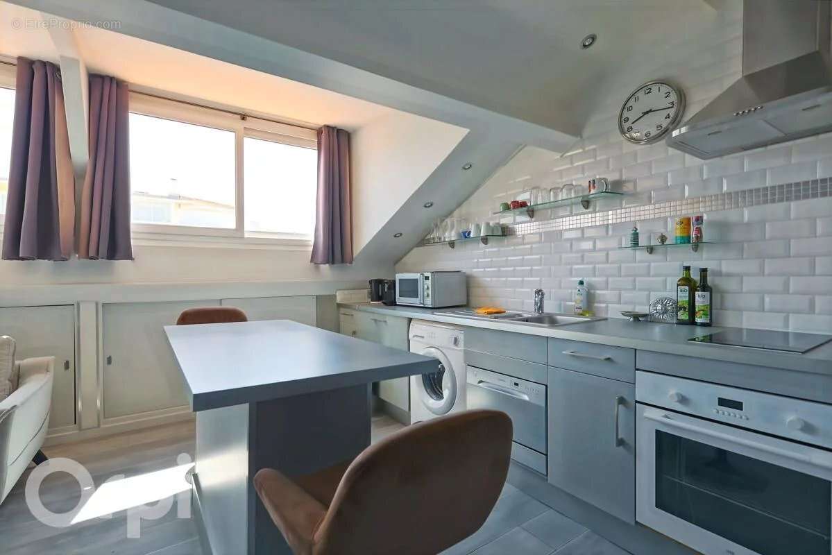 Appartement 2 pièces - 300m plage - 800 m bd de la croisette - photo 2