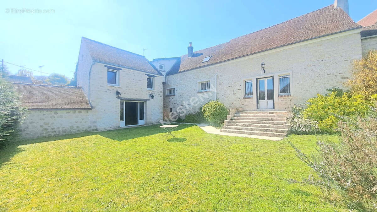 Maison à NOISY-SUR-OISE