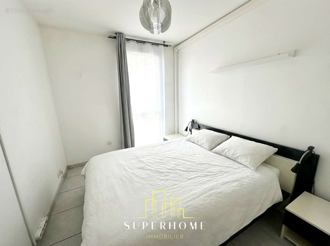 Appartement à MARSEILLE-8E