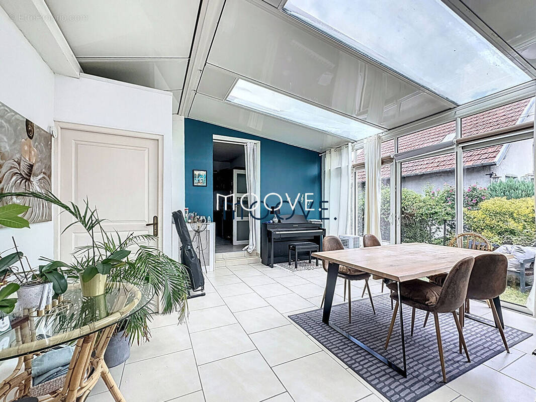 Maison à SOTTEVILLE-LES-ROUEN