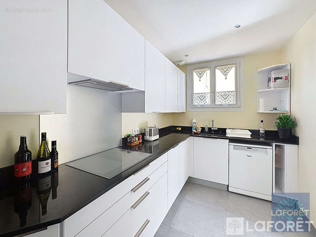 Maison à SAINT-MAUR-DES-FOSSES