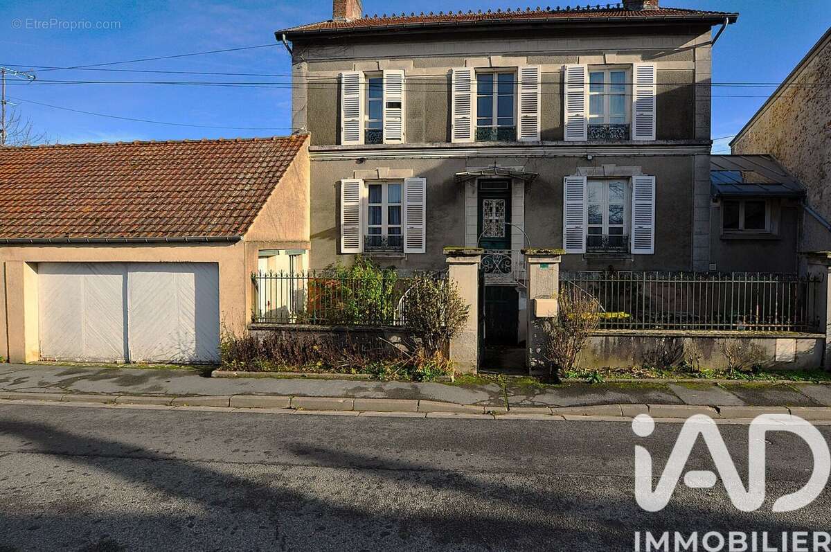 Photo 2 - Maison à CHOISY-EN-BRIE