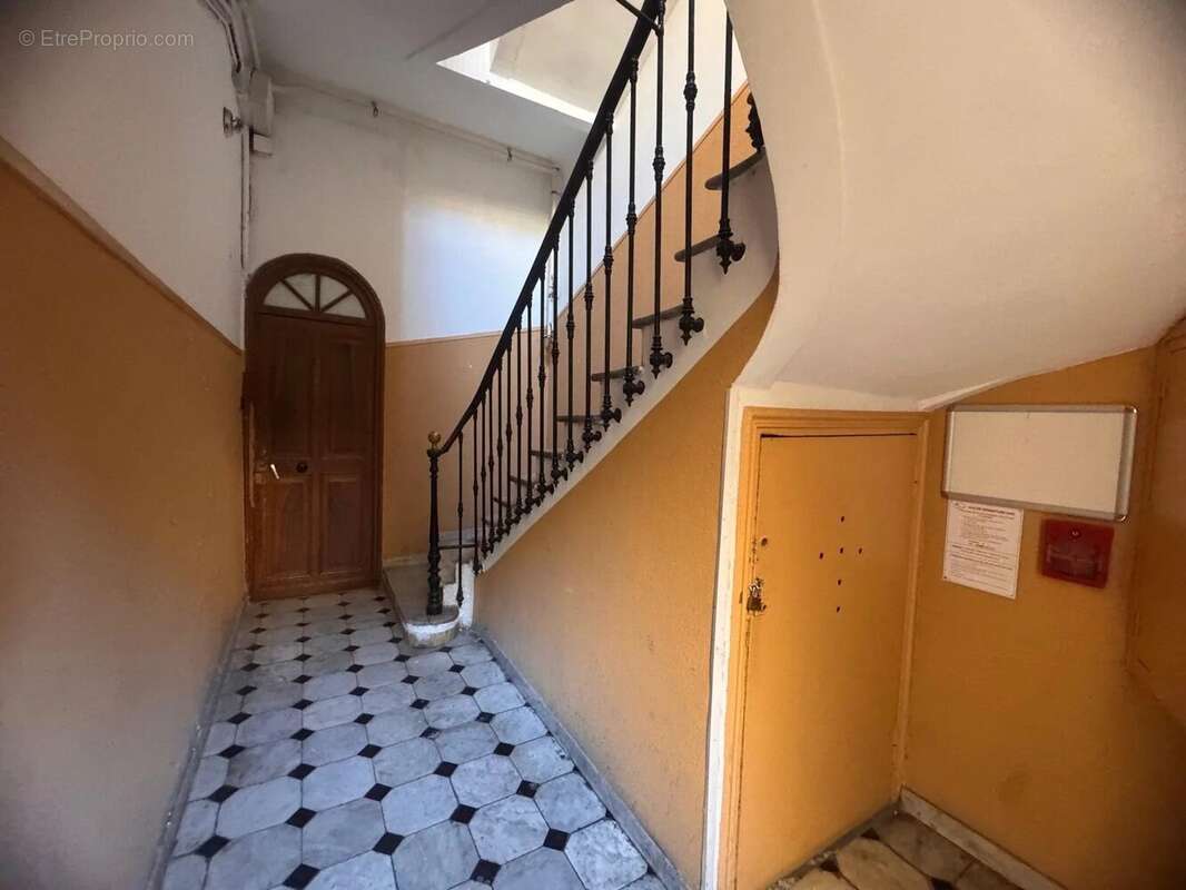 3 pièces -Rue Marceau -Nice  229000 euros - photo 8