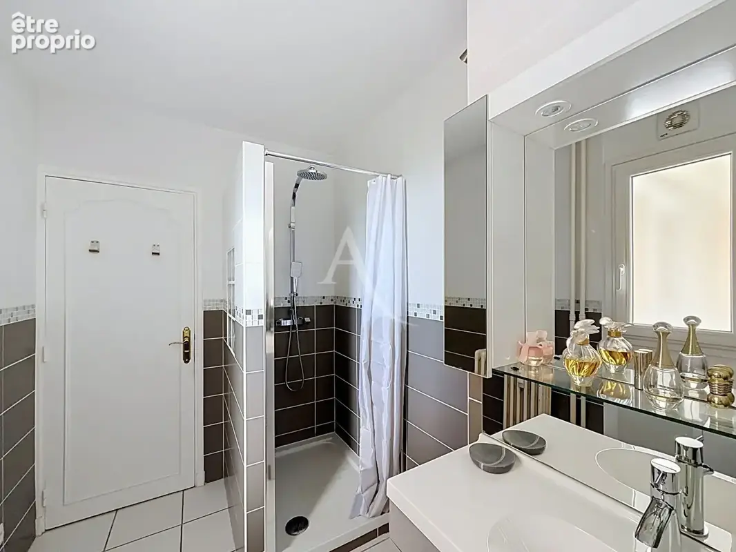 Appartement Meaux F3 de 67 m2 - proche gare et centre ville - balcon - ascenseur et cave. - photo 7