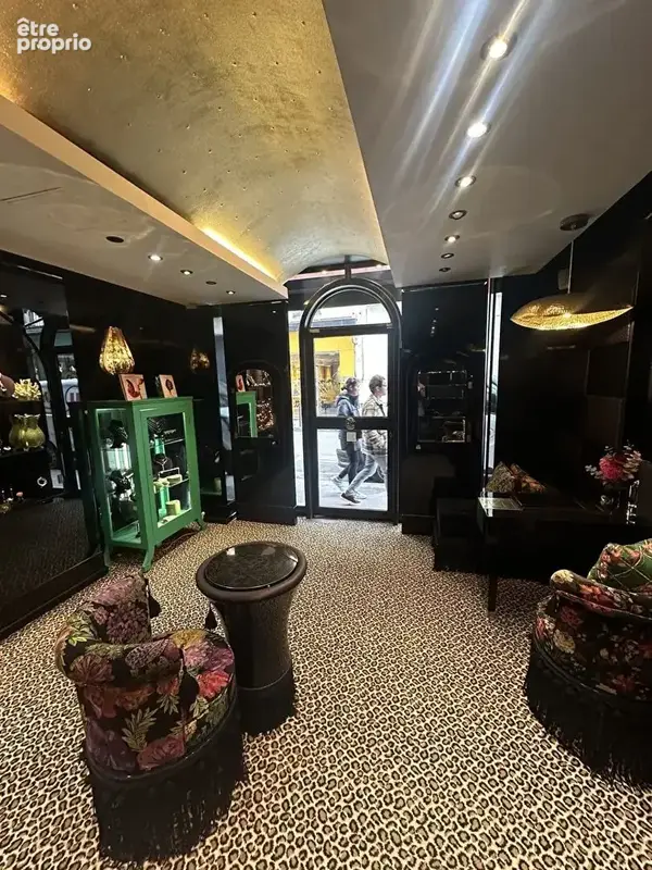 Paris 1er ? Cession d'un fonds de commerce de joaillerie et haute joaillerie ? Emplacement premium - photo 2