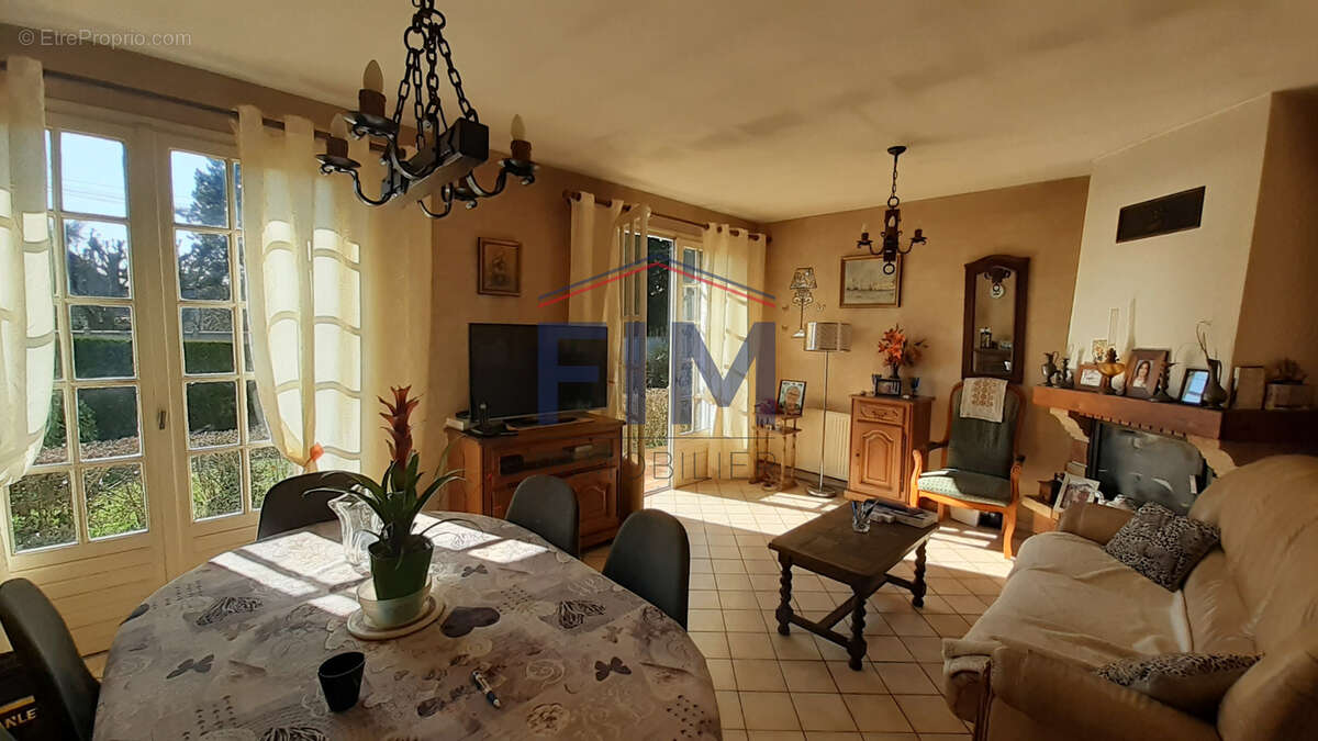 Maison à CANTELEU