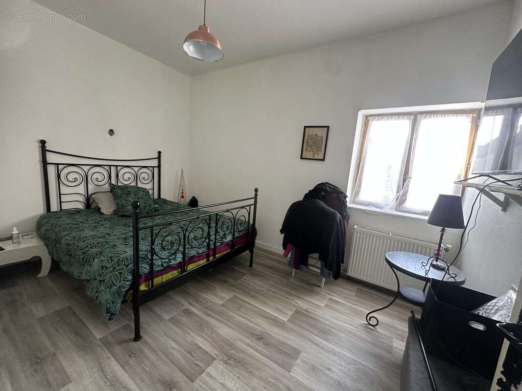 Maison 125 m² à Roubaix  - photo 3