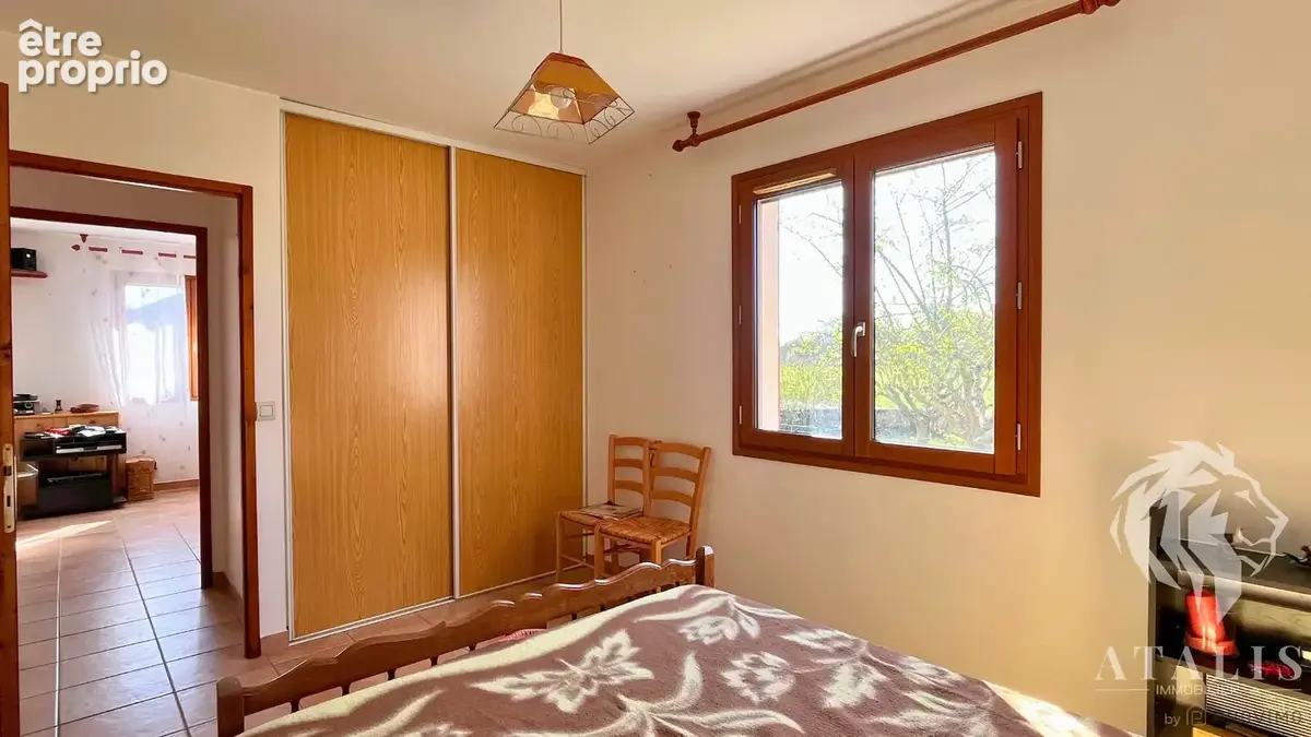 Maison de plain pied au calme - photo 13