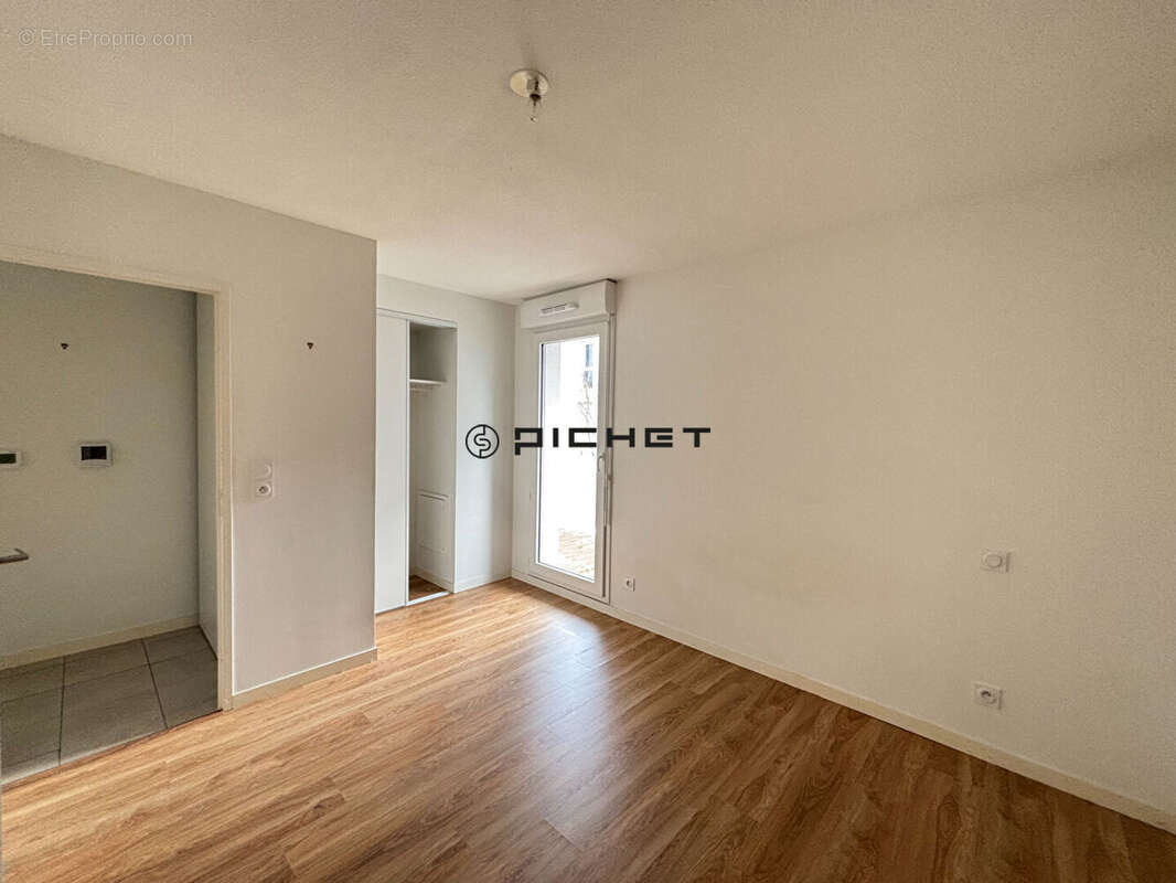 Appartement à THOUARE-SUR-LOIRE