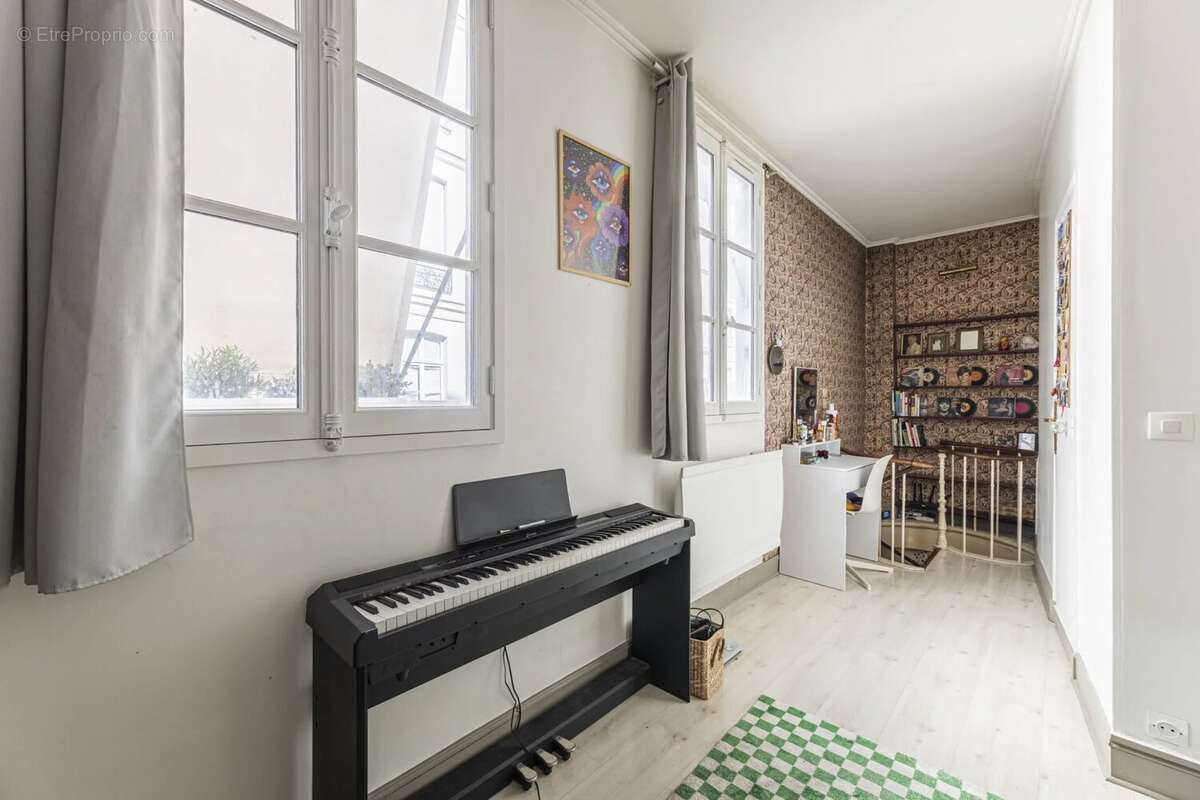 Appartement à PARIS-4E