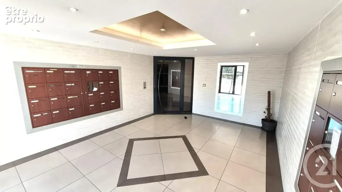 Appartement 3 pièces 62 m² à vendre à Creteil (94000) - photo 11