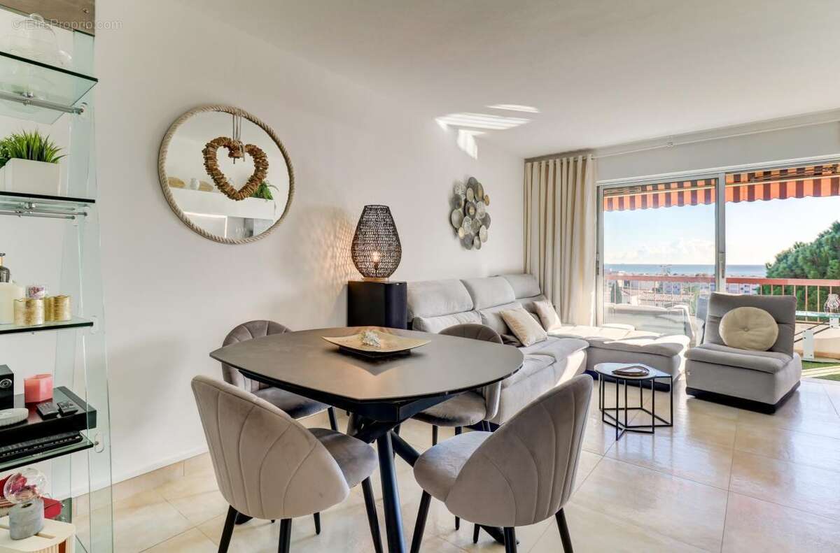 Appartement à CAGNES-SUR-MER