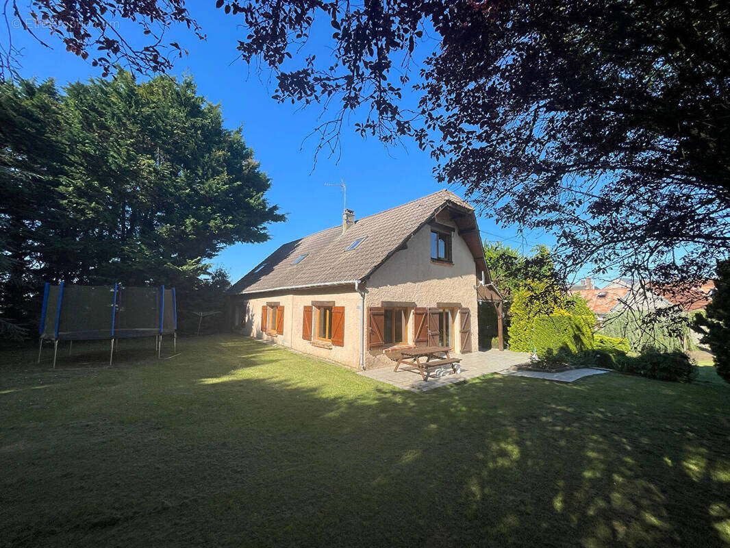Maison à NEUVY-EN-DUNOIS