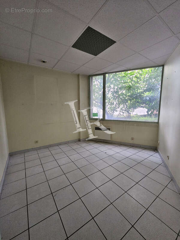 Commerce à LE PUY-EN-VELAY