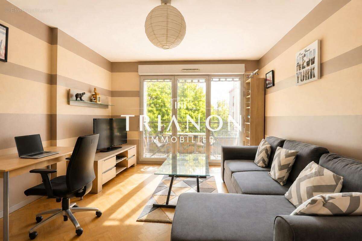 Appartement à CARRIERES-SOUS-POISSY
