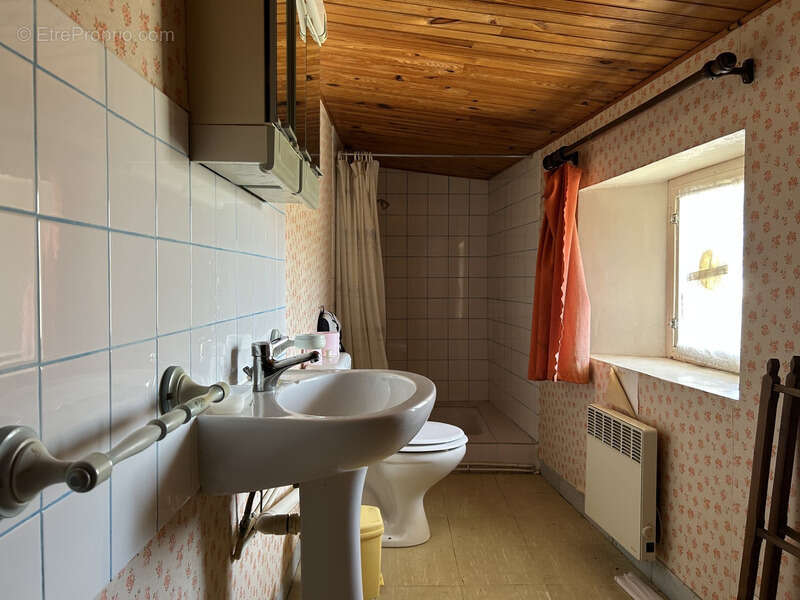 Maison à PAMPROUX