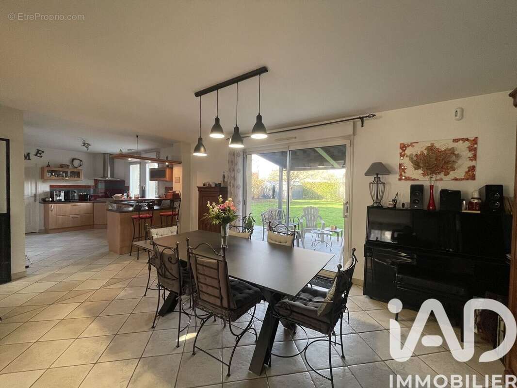 Photo 8 - Maison à ESBLY