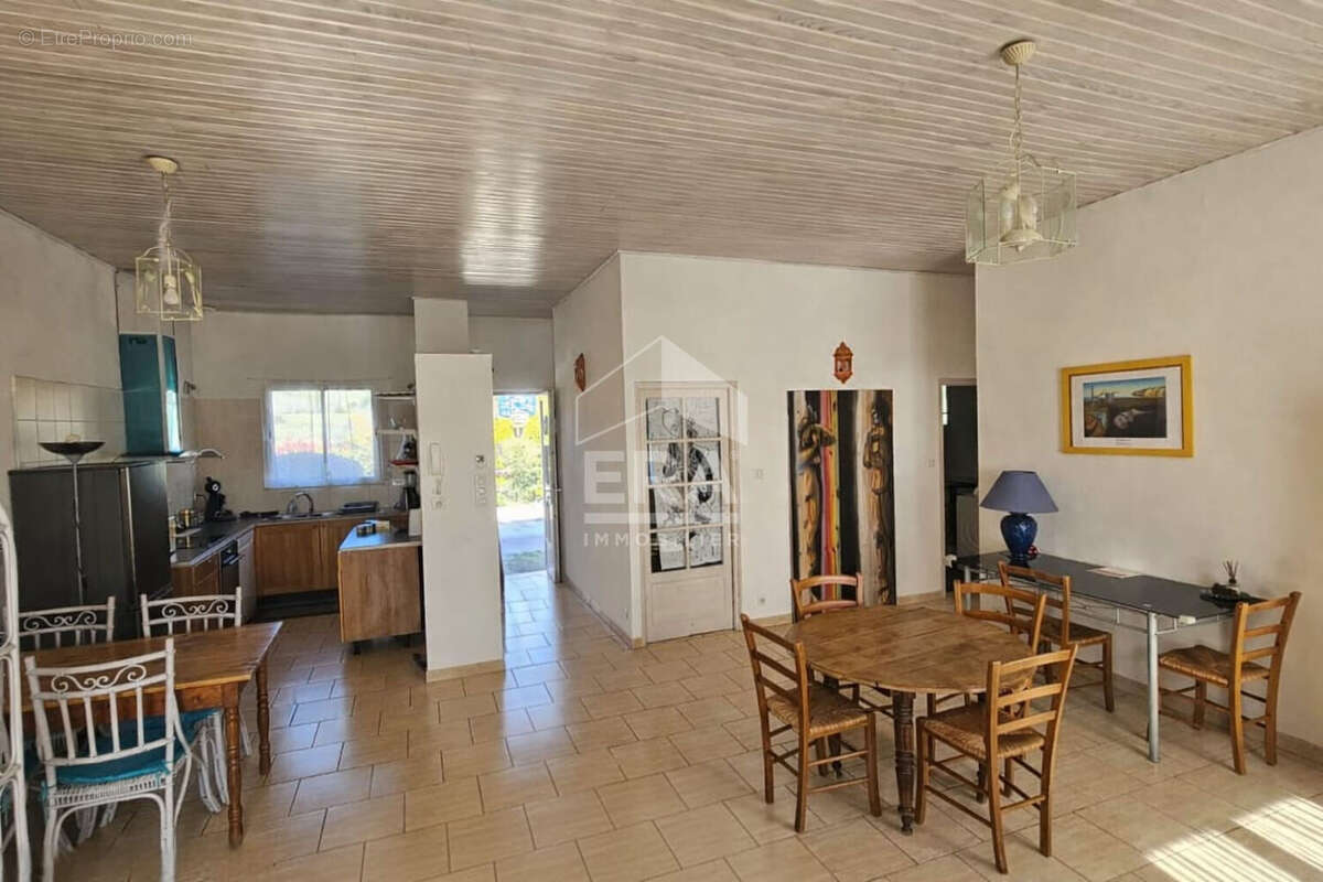 Maison 150m² à montclar - photo 10