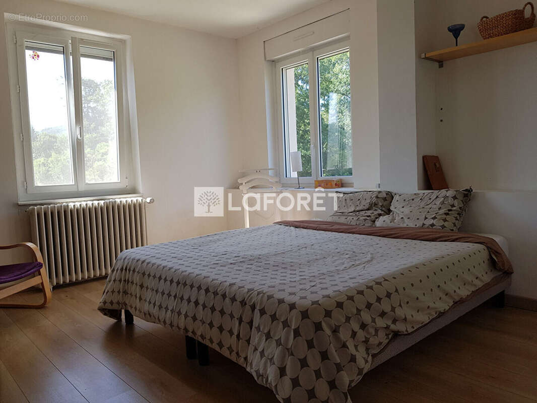 Maison à BELLEVILLE