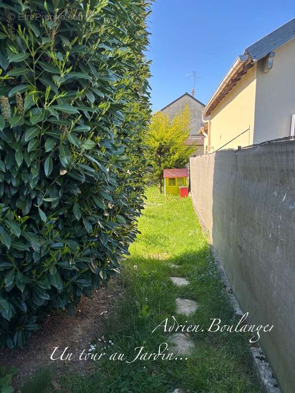 Maison à vendre 5 pièces COMBS LA VILLE (77) - photo 16